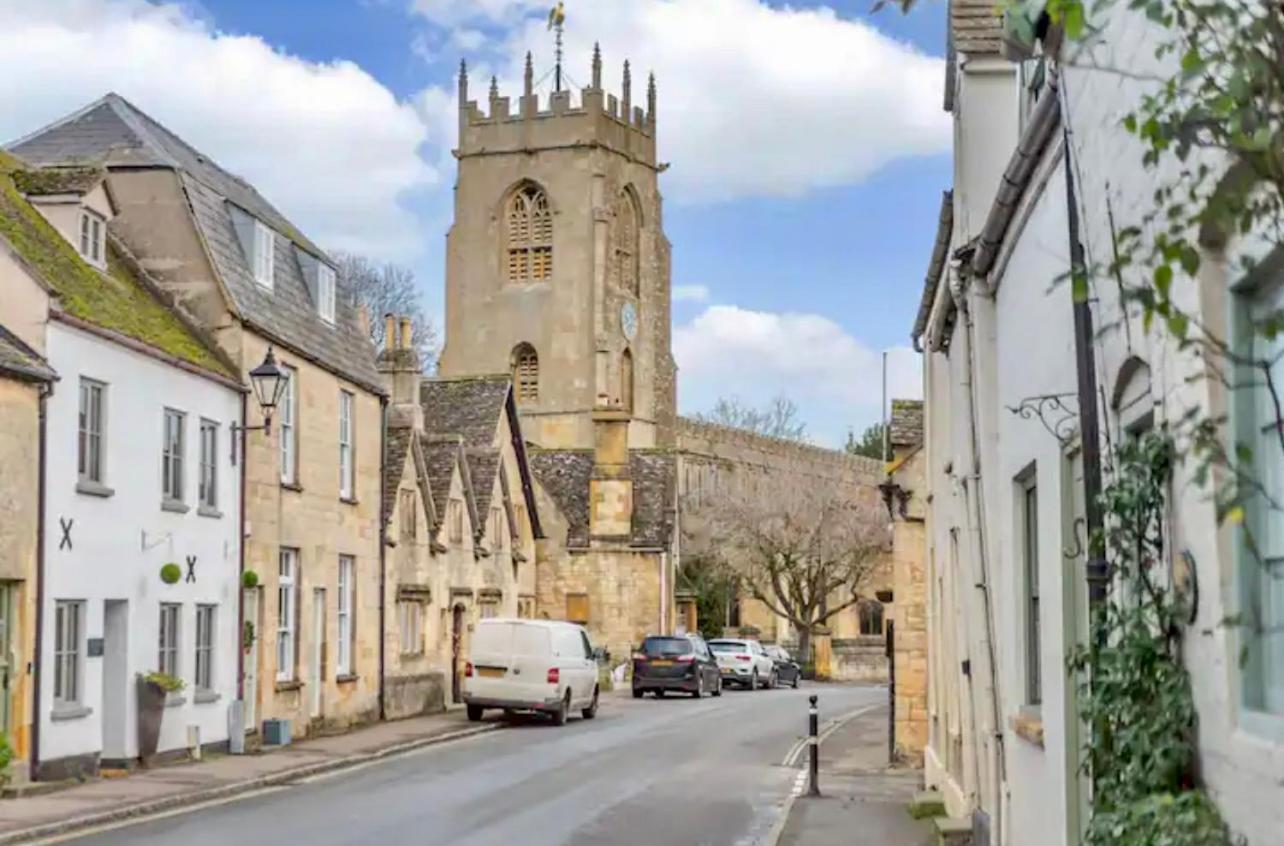 Luxury Cotswolds Cottage With Hot Tub Winchcombe Exterior photo